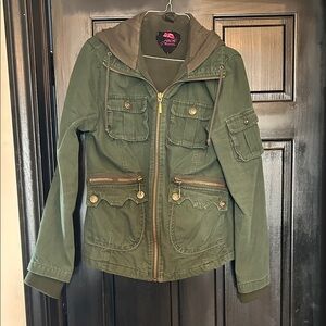 Bella Swan Twilight Jacket Sz Large BB Dakota